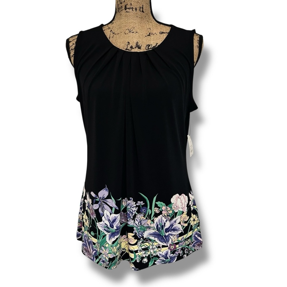 NWT! Liz Claiborne Black and White Pleated Sleeveless Blouse